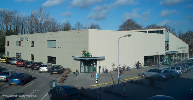 St. Kringloopwinkels Steenwijk e.o. logo